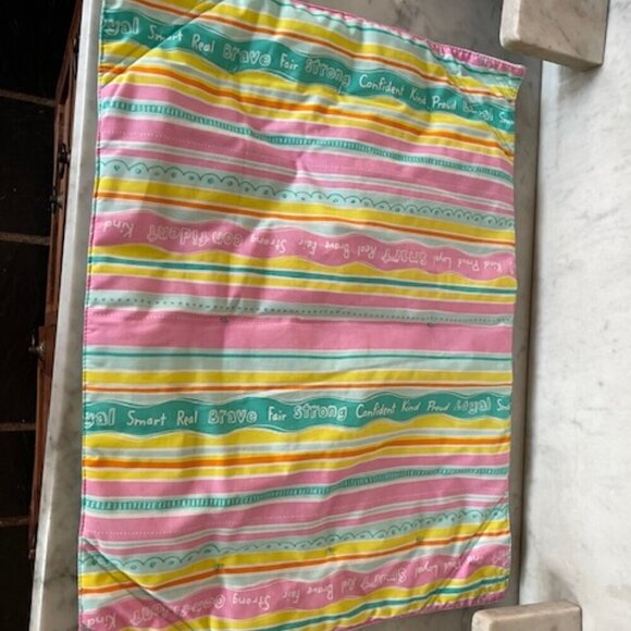 AMERICAN GIRL Truly Me Dreamy Daybed Bedspread Retired - Picture 3 of 10